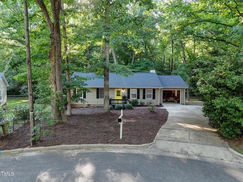 1536 Dirkson Ct, Cary, NC 27511
