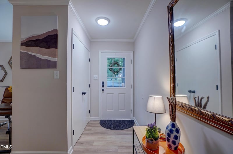 1536 Dirkson Ct, Cary, NC 27511