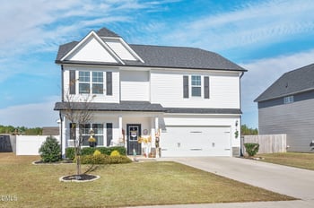 1536 Vandenberg Dr, Fayetteville, NC 28312