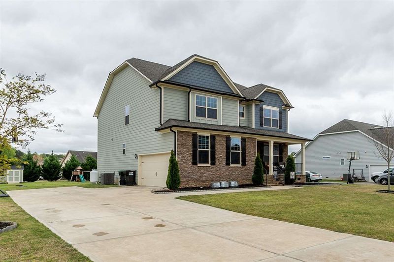 1537 Black Spruce Way, Willow Springs, NC 27592