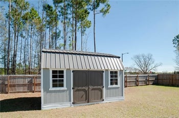 1537 Creekwood Rd, Hope Mills, NC 28348