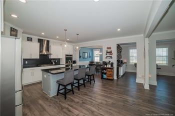 1537 Creekwood Rd, Hope Mills, NC 28348