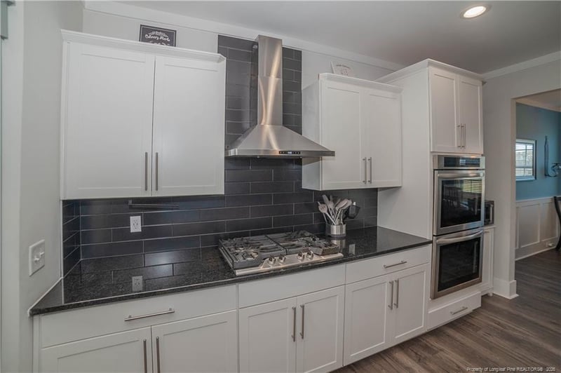 1537 Creekwood Rd, Hope Mills, NC 28348