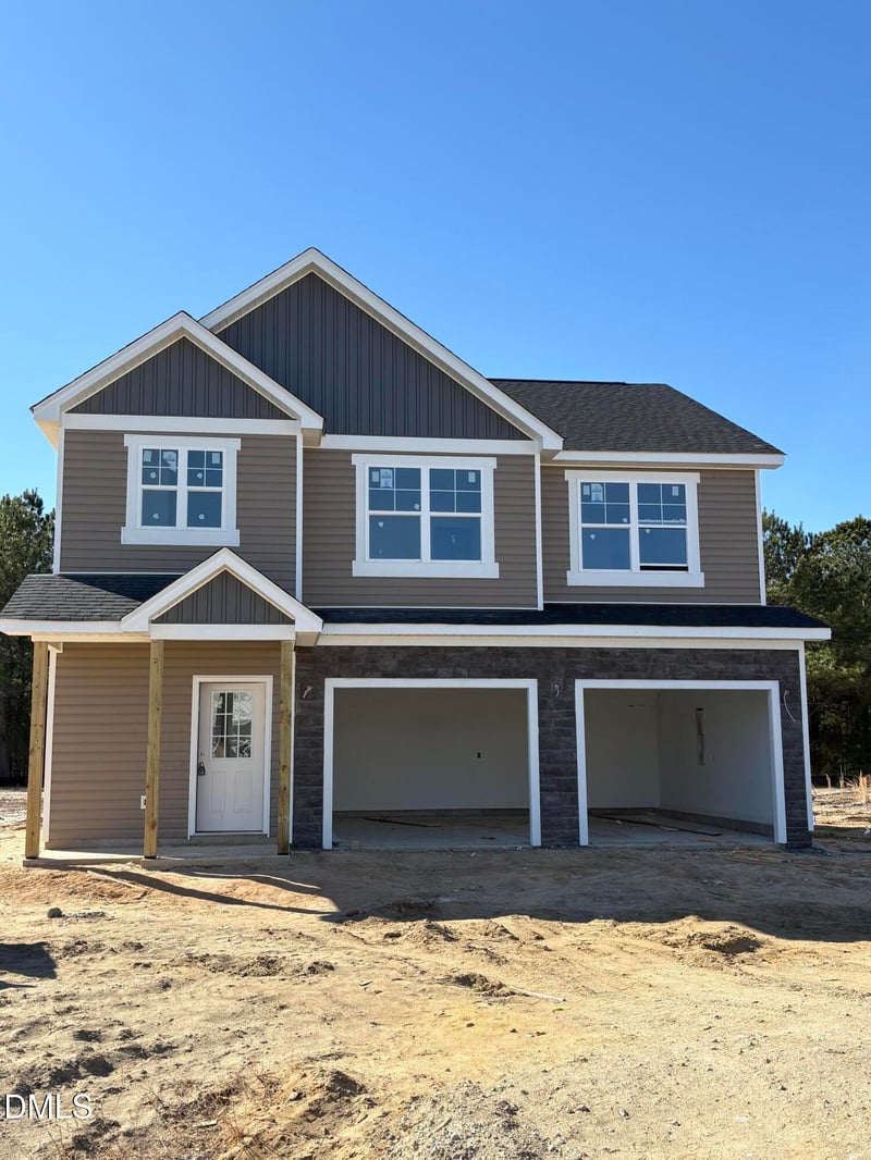 1537 Eastbay Dr, Fayetteville, NC 28312