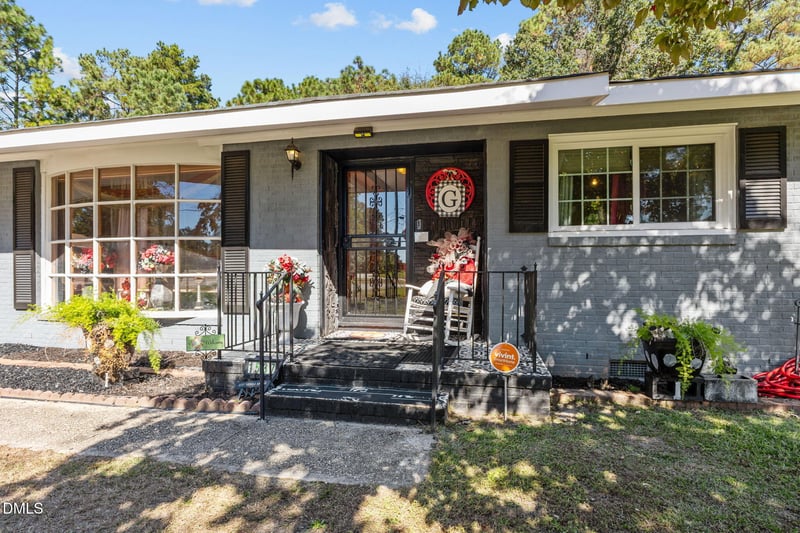 1537 Mintz Ave, Fayetteville, NC 28303