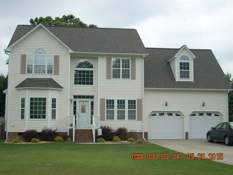 1537 Olde Mckenzie Dr, Holly Springs, NC 27540