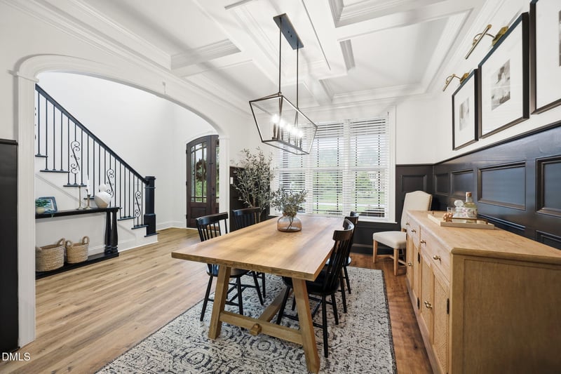 1537 Sweetwater Ln, Raleigh, NC 27610