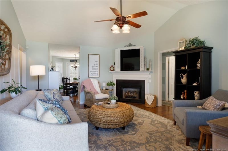1537 Timberrock Ct, Fayetteville, NC 28306