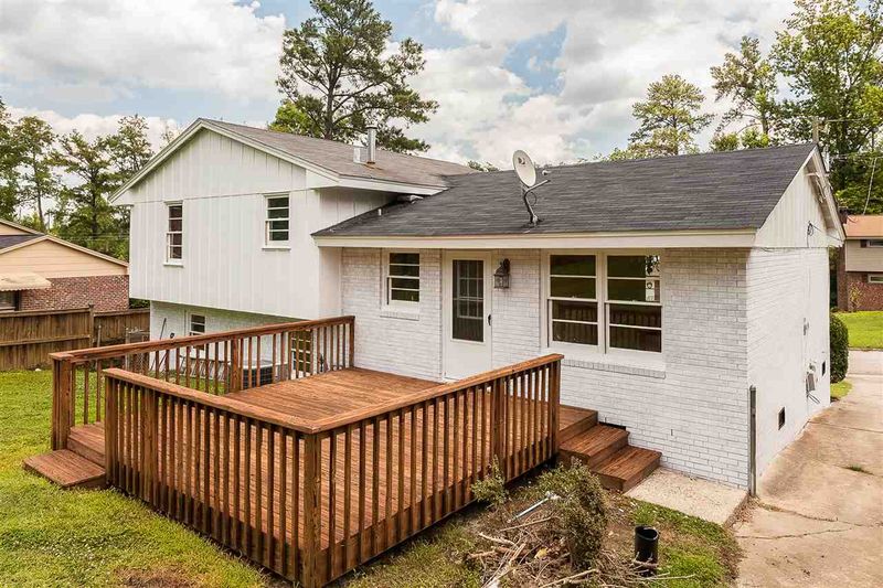 1537 Westchester Rd, Raleigh, NC 27610