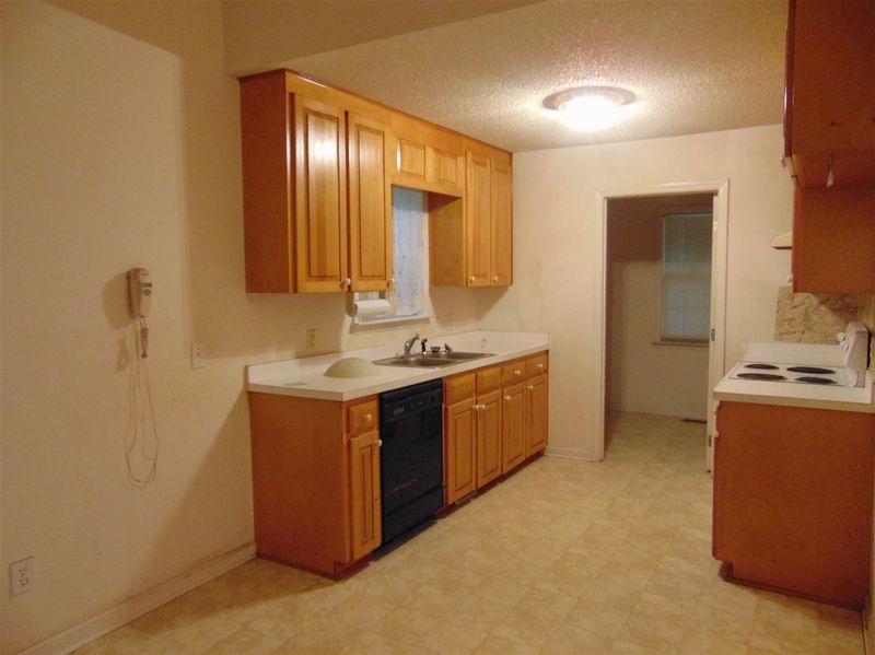 1539 Middle Ridge Dr, Willow Springs, NC 27592