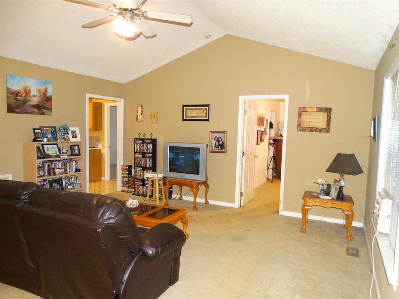 154 Christine Dr, Garner, NC 27529