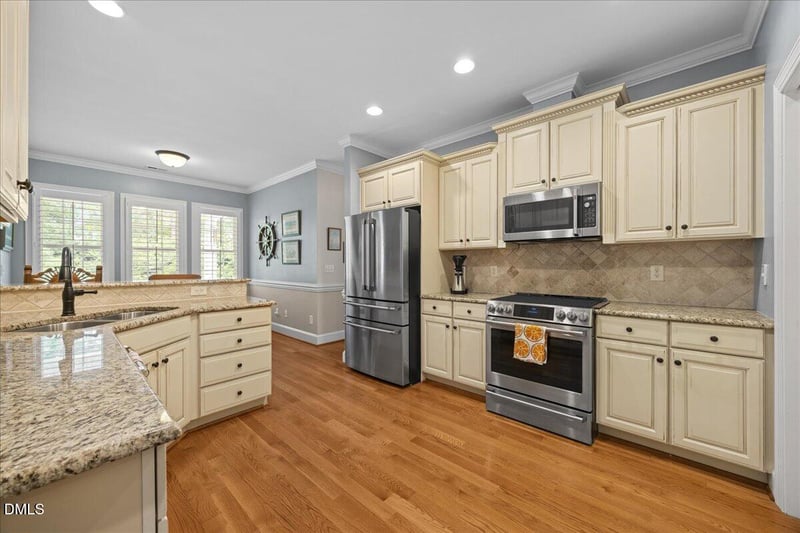 154 Clayfield Dr, Garner, NC 27529