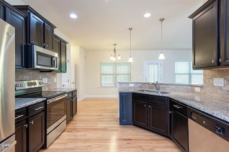 154 Dereham Ln, Garner, NC 27529