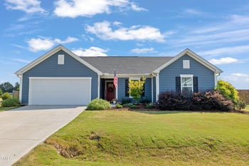 154 Gobbler Hill Trl, Willow Springs, NC 27592