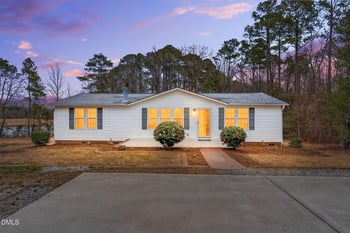 154 Hickory Tree Ln, Angier, NC 27501