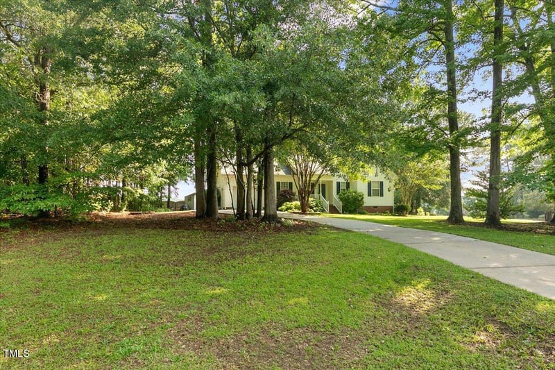154 Jared Dr, Fuquay Varina, NC 27526