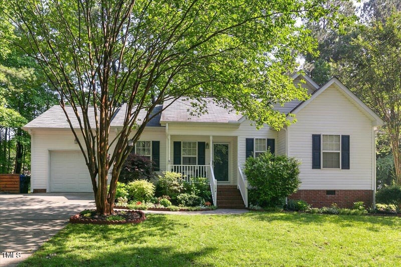 154 Jared Dr, Fuquay Varina, NC 27526