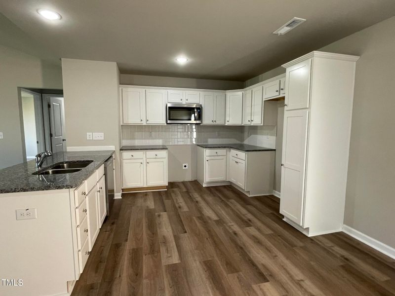 154 Magnolia Run Way, Benson, NC 27504