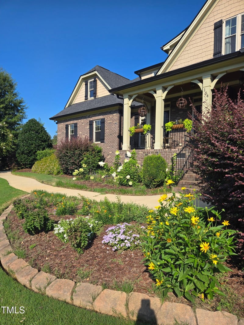 154 Sicily Dr, Clayton, NC 27527