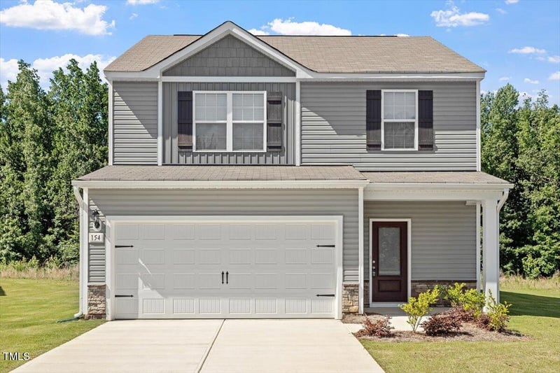 154 Taverners Ln, Angier, NC 27501