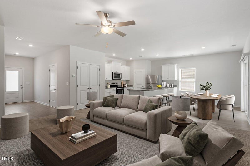 154 Taverners Ln, Angier, NC 27501
