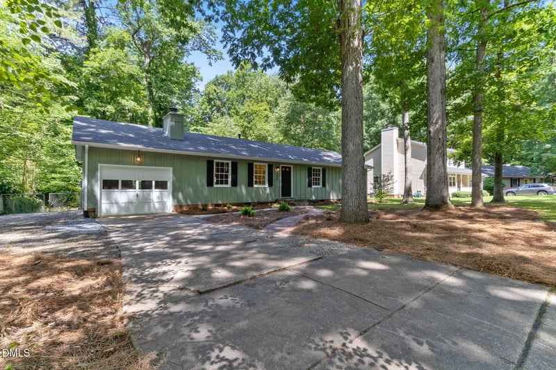 1540 Dirkson Ct, Cary, NC 27511