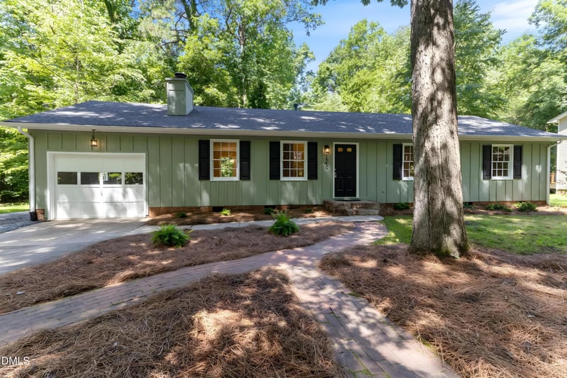1540 Dirkson Ct, Cary, NC 27511