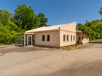1540 Maple Ave, Burlington, NC 27215