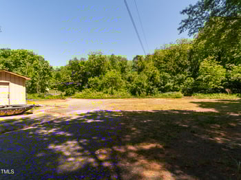 1540 Maple Ave, Burlington, NC 27215