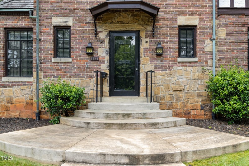 1541 Caswell St, Raleigh, NC 27608
