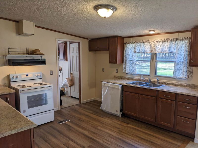 1542 Jordan Narron Rd, Selma, NC 27576