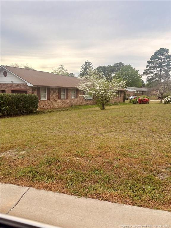 1544 Paisley Ave, Fayetteville, NC 28304