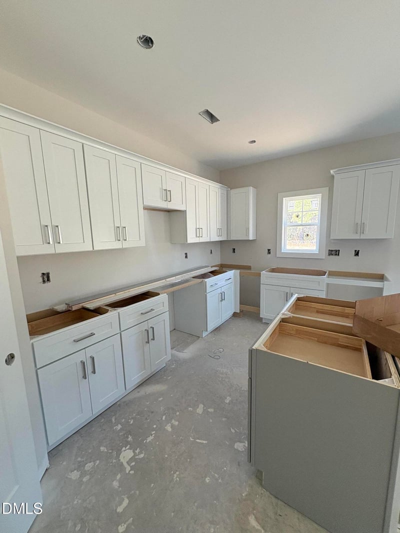 1545 Eastbay Dr, Fayetteville, NC 28312