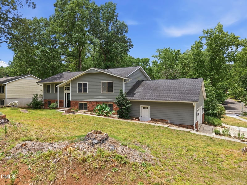 1545 Seabrook Ave, Cary, NC 27511