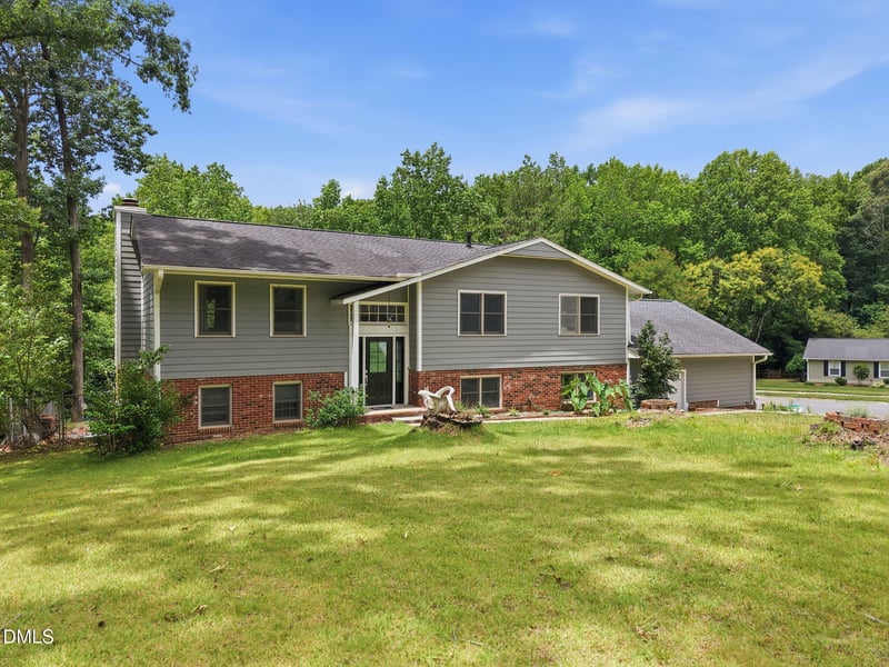 1545 Seabrook Ave, Cary, NC 27511