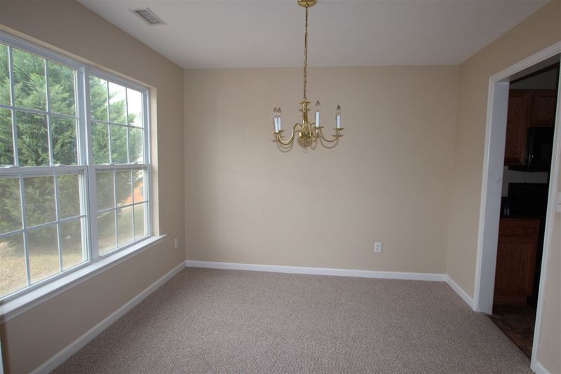 1546 Pebble Ridge Dr, Raleigh, NC 27610