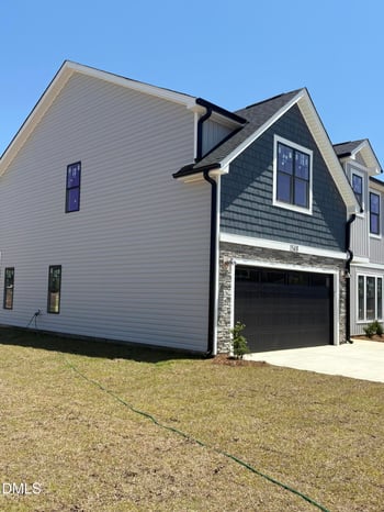 1548 Eastbay Dr, Fayetteville, NC 28312