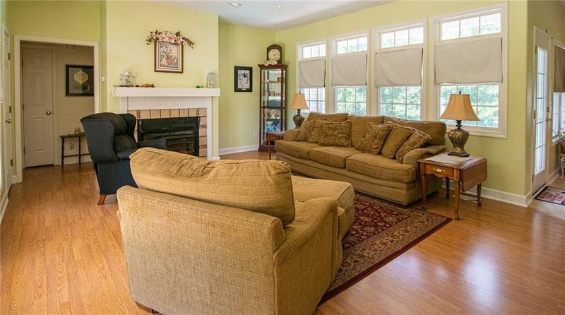 1548 Jeffries Cross Rd, Burlington, NC 27217
