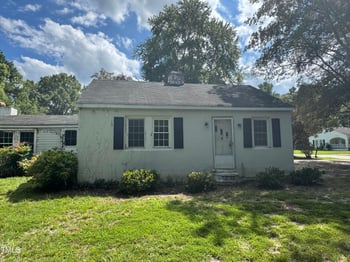 155 1st St, Henderson, NC 27536