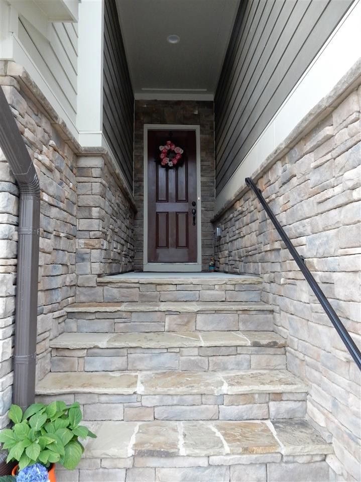 155 Alamosa Pl W #155, Cary, NC 27519