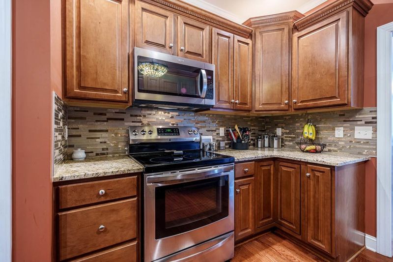 155 Briarwood Pl, Wake Forest, NC 27587
