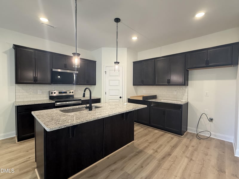 155 Calluna Dr, Clayton, NC 27520