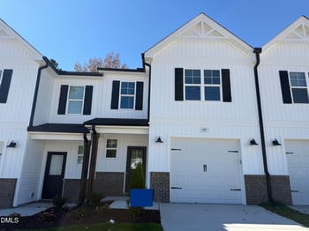 155 Calluna Dr, Clayton, NC 27520