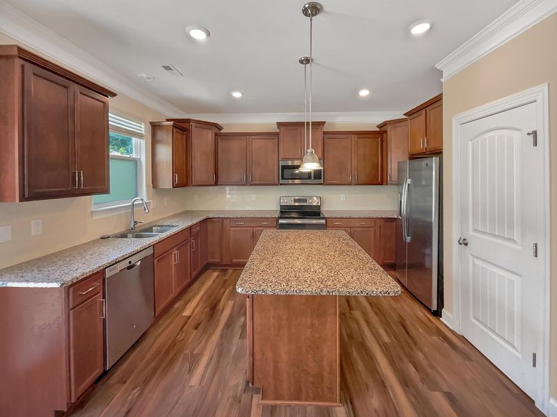 155 Cliffview Dr, Garner, NC 27529