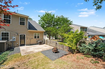 155 Florians Dr, Holly Springs, NC 27540