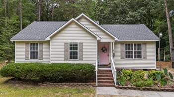 155 Hilltop Dr, Four Oaks, NC 27524