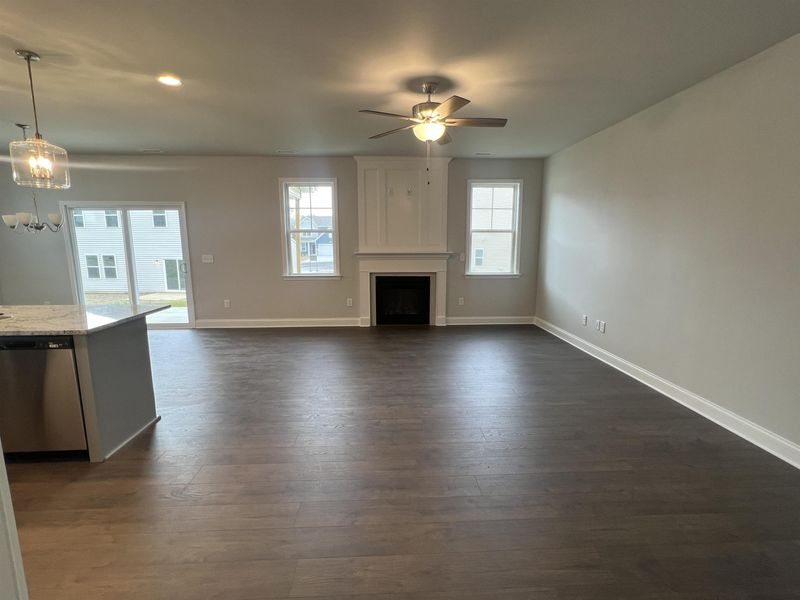 155 Lynnridge Dr, Angier, NC 27501