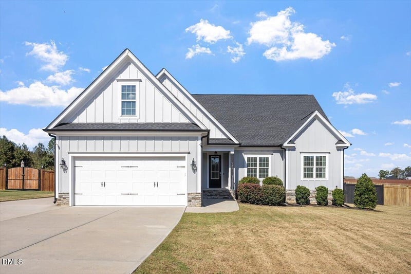 155 Meadow Lake Dr, Youngsville, NC 27596
