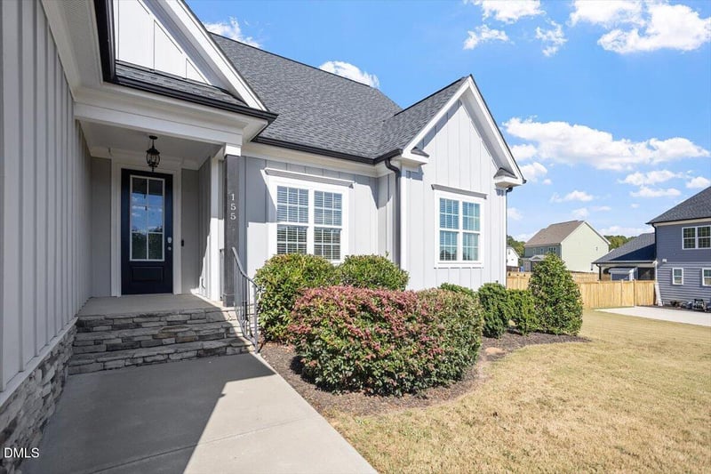 155 Meadow Lake Dr, Youngsville, NC 27596