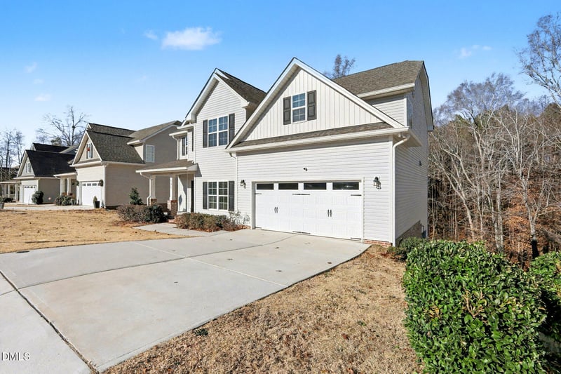 155 Millwood Dr, Clayton, NC 27527